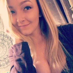 Meet your Posher, Amelia